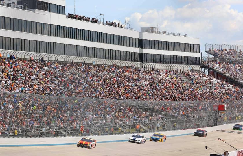 NASCAR Cup Series, Xfinity Series and Craftsman Truck Series Championship - 3 Day Package (November 8-10)