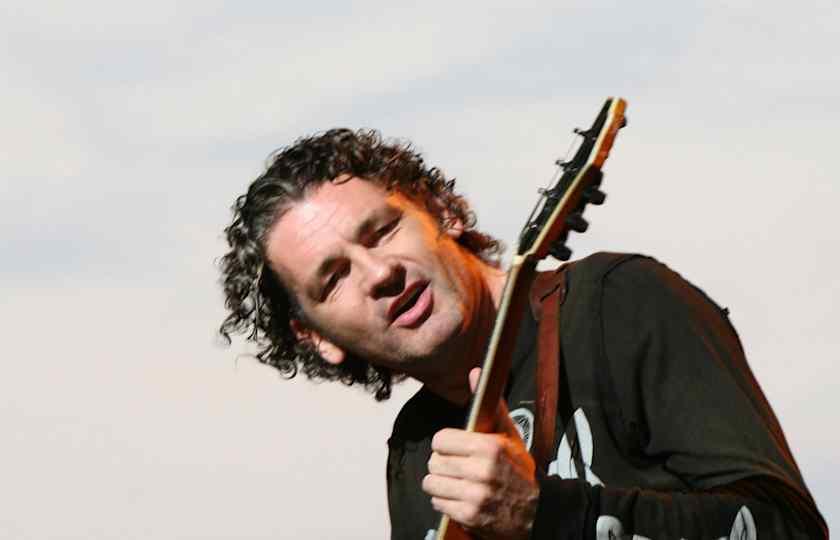Chris Standring