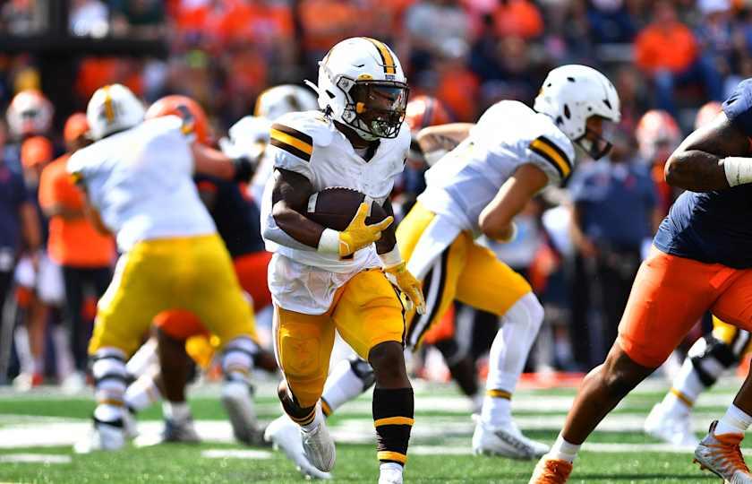 2025 Wyoming Cowboys Football Season Tickets (Includes Tickets To All Regular Season Home Games)