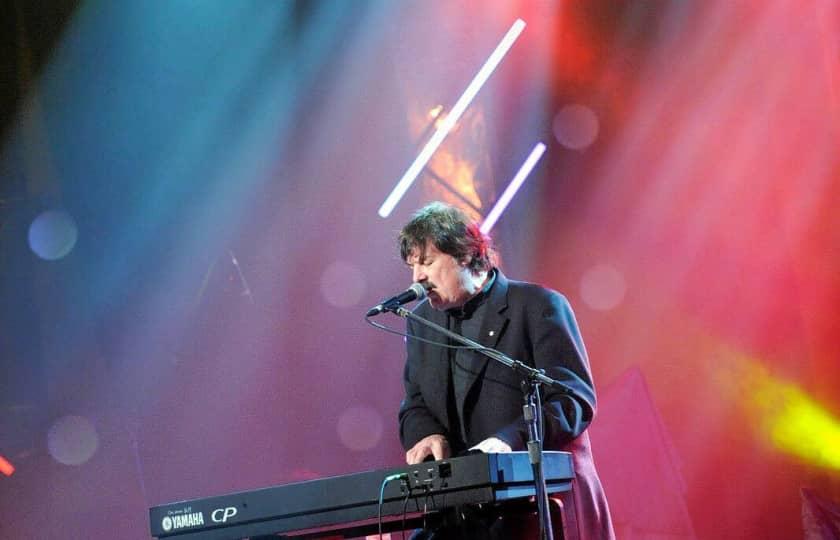 Burton Cummings