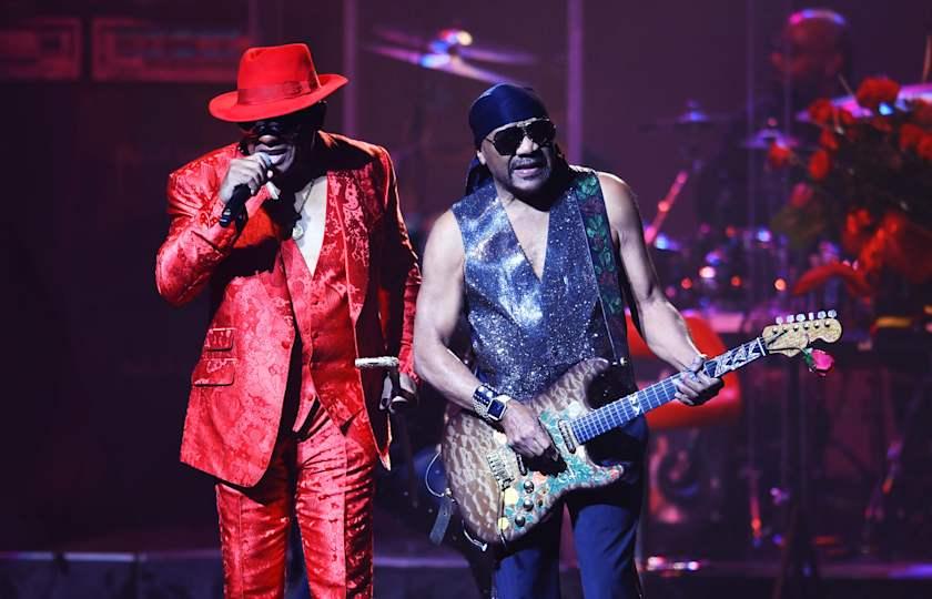 The Isley Brothers with El Debarge