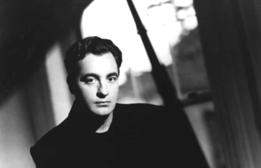 Alex Bugnon (9PM Show)