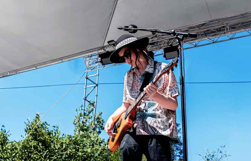 Taj Farrant