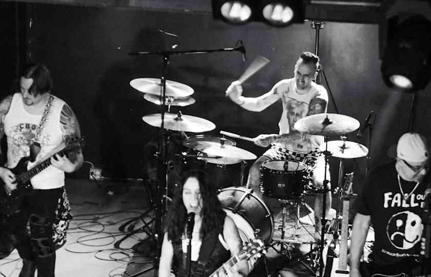 The Warped 2ks Band