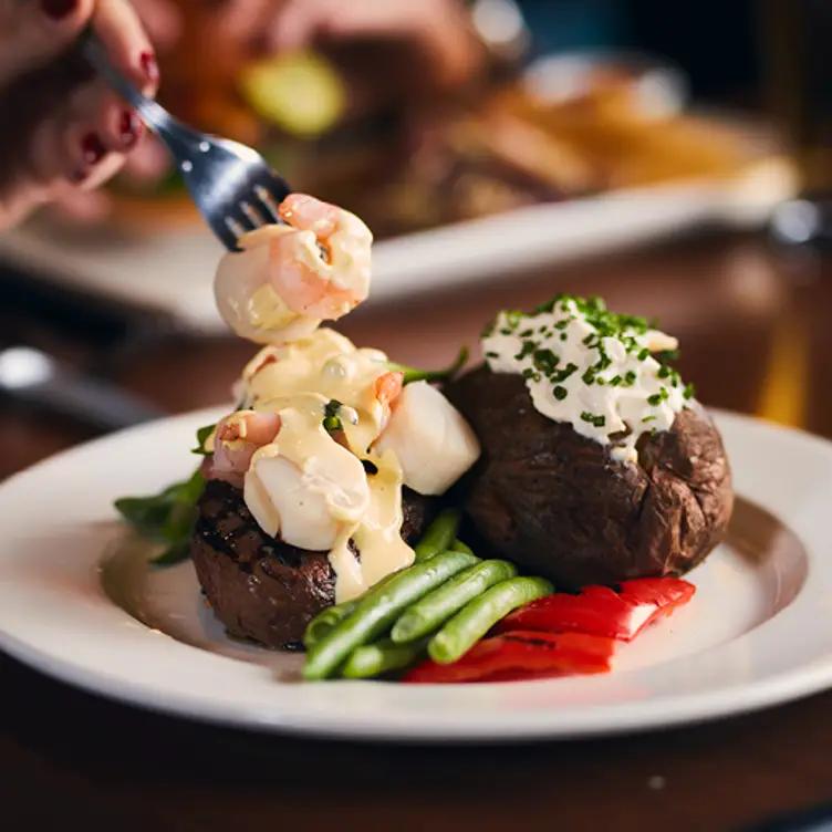 The Keg Steakhouse + Bar - Windsor Devonshire