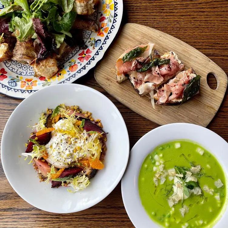 Mani Osteria