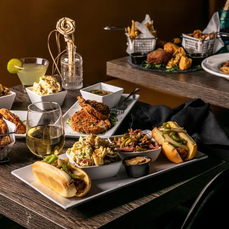 Virgil's Gullah Kitchen & Bar - Conyers