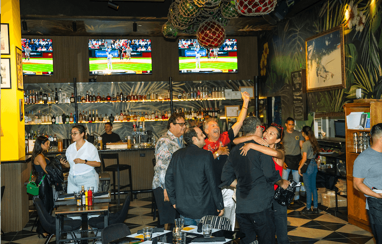 Sunday Game Day Deals at The Canvas Bar